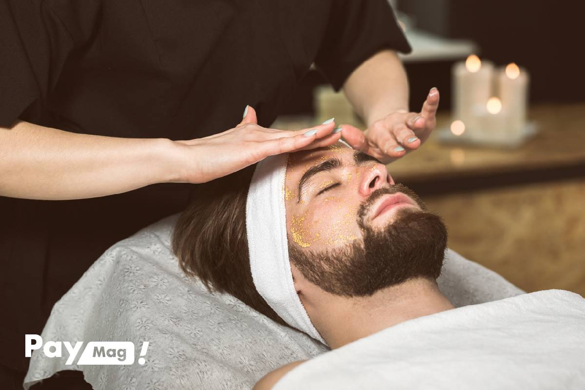 ماساژ صورت برای جوانسازی
