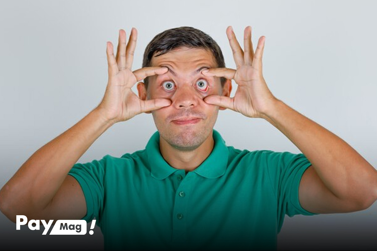 از بین بردن پف زیر چشم