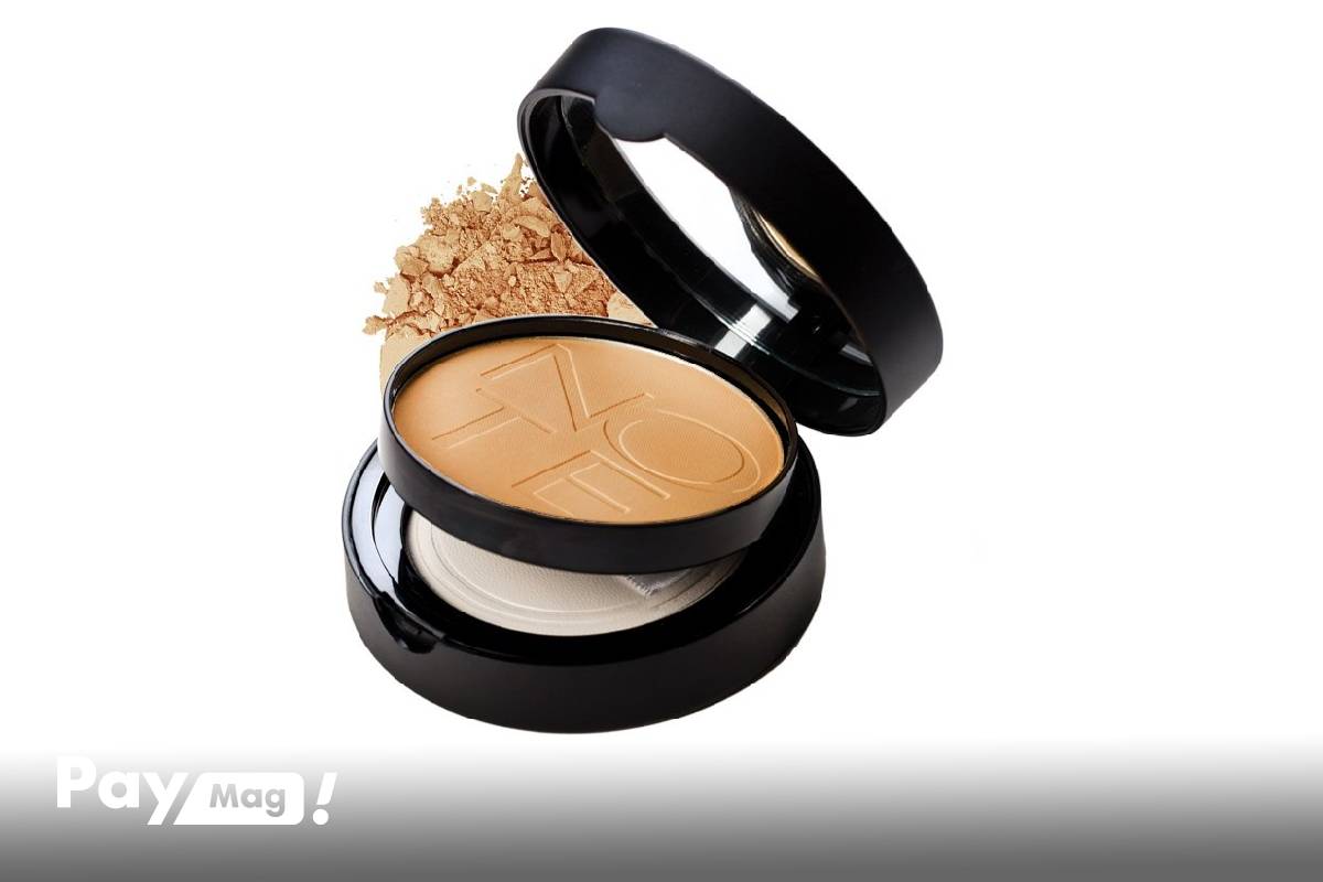 7. پنکک نوت (Note Luminous Silk Compact Powder)