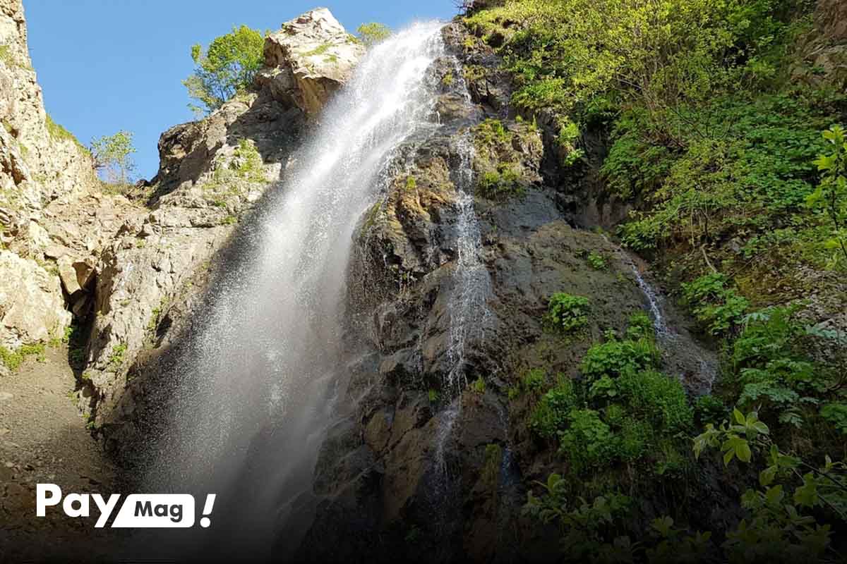 جاهای دیدنی چالوس در شب