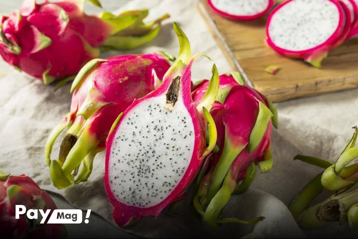 میوه های استوایی سبز رنگ