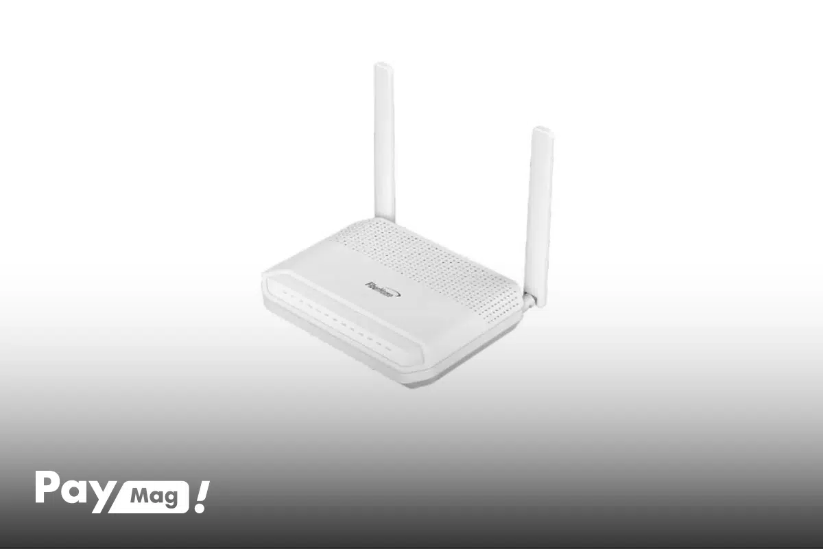 مودم فیبر نوری فایبرهوم HG6821M