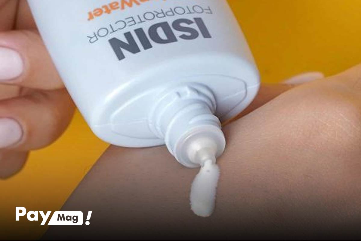 ضد آفتاب مجیک فیوژن واتر spf50 ایزدین